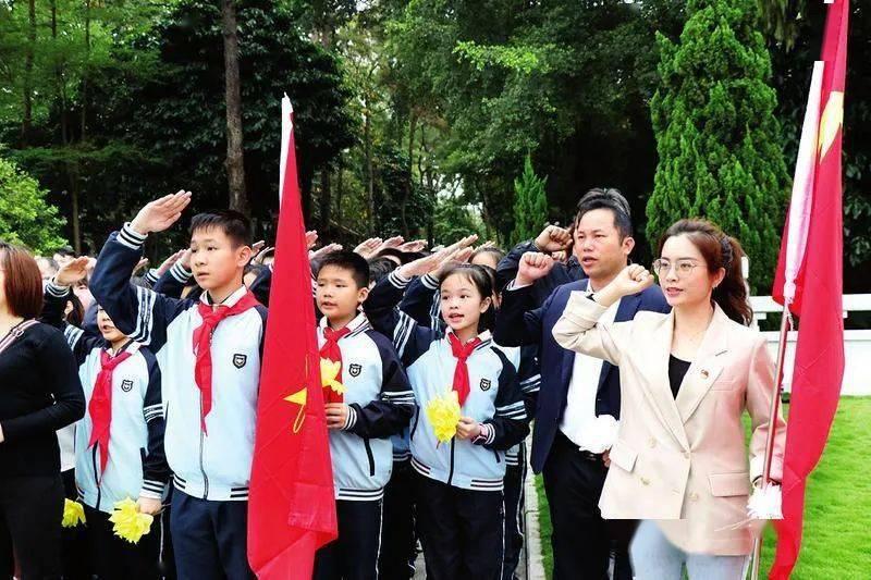 他是否看到了？？？游戏画面